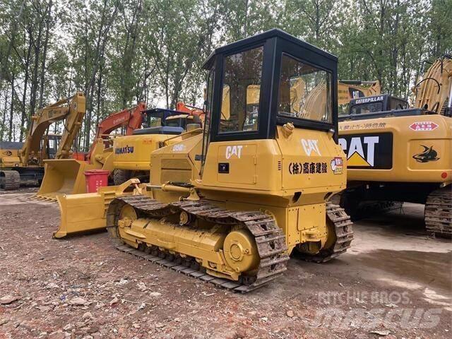 CAT D 5 G 履帶推土機