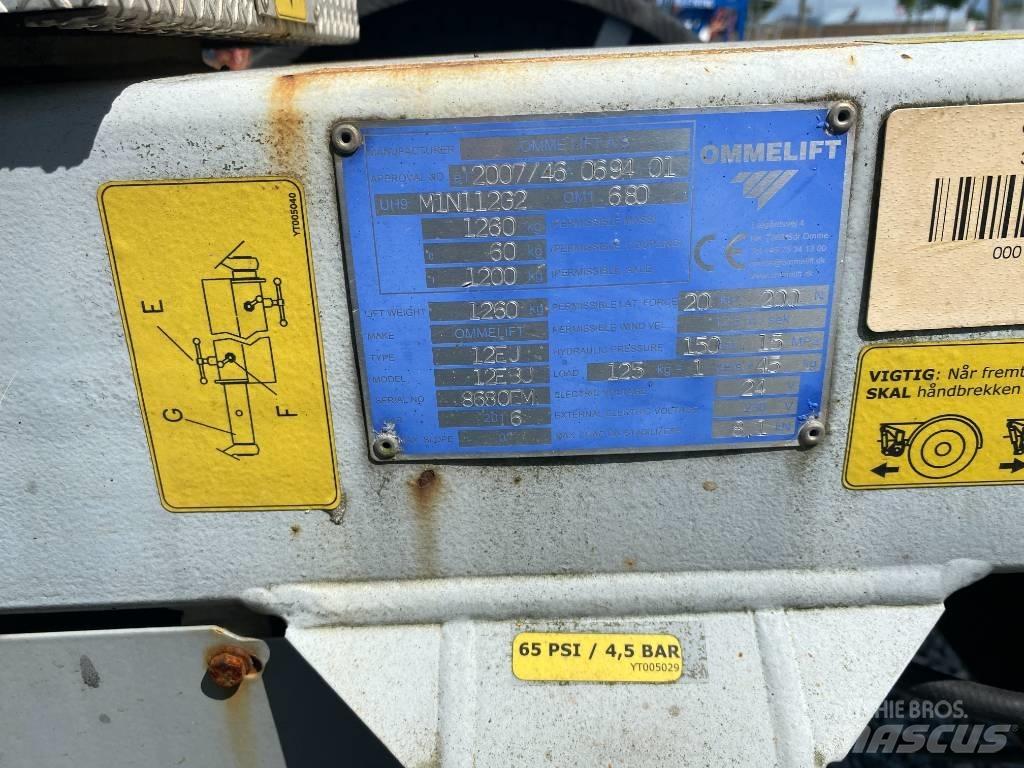 Omme Mini 12 EBJ 拖車裝載高空作業平台