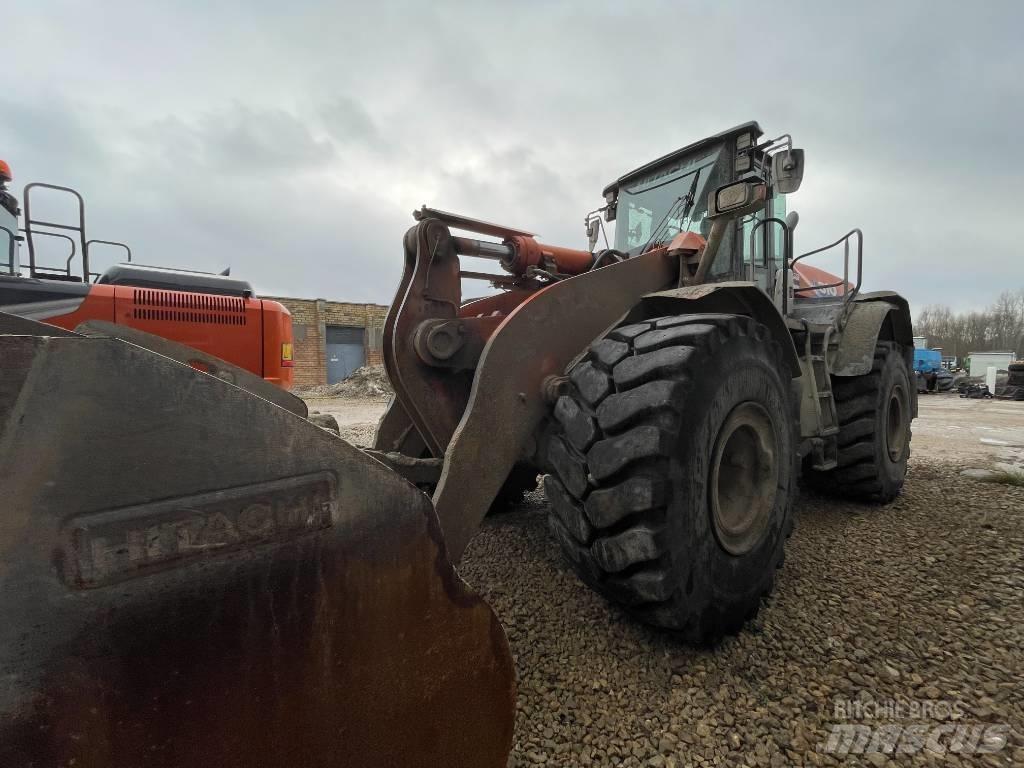 Hitachi ZW 310-6 輪胎式裝載機