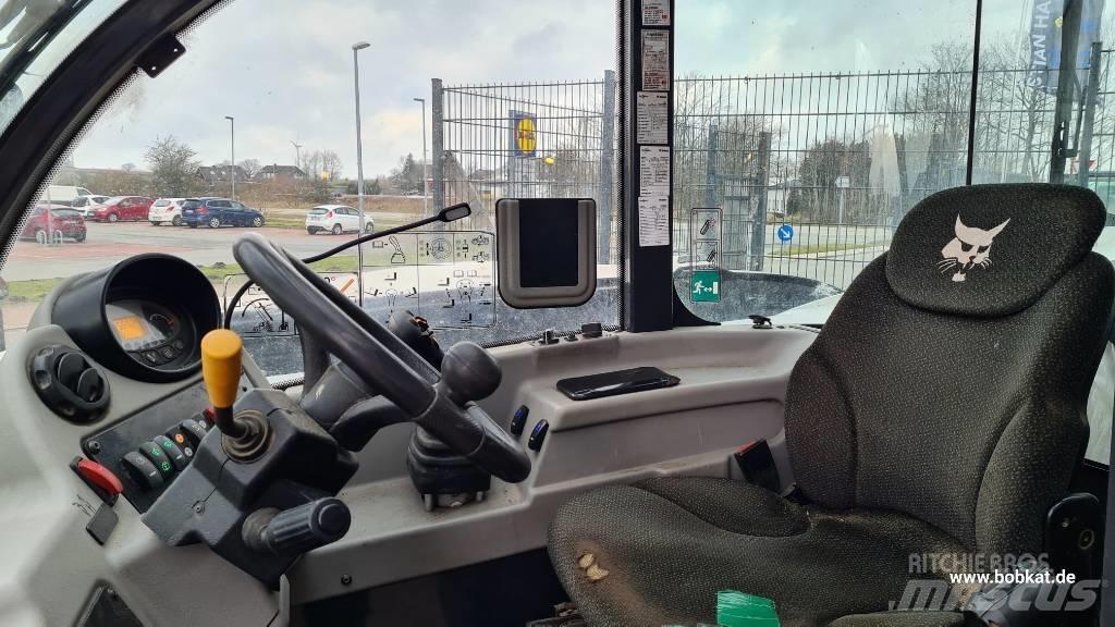 Bobcat TL 38.70 HF 伸縮臂操作車