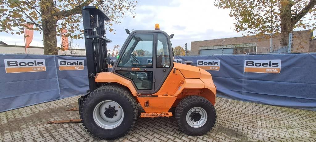 Manitou M30-4 柴油卡車