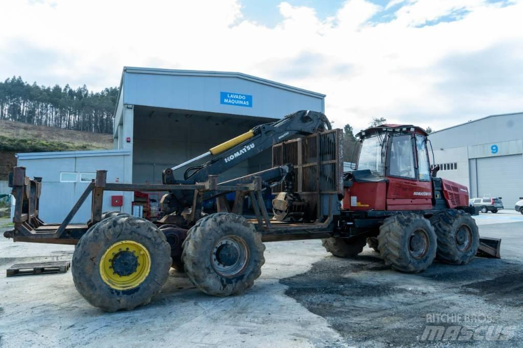 Komatsu 895.1 - 8WD 集運機