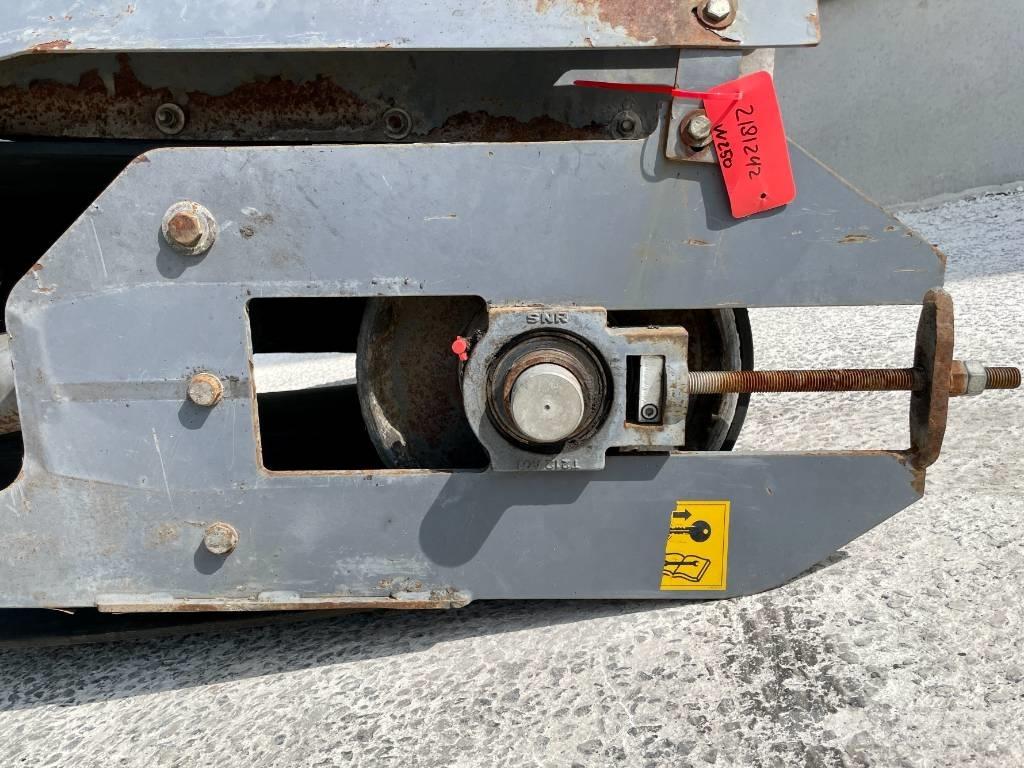 Wirtgen W250 輸送設備