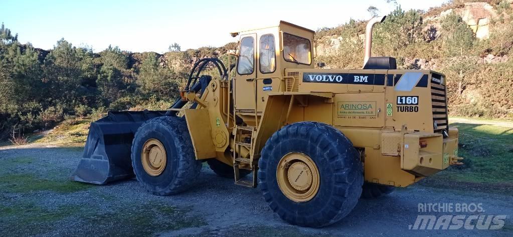 Volvo Volvo L160 小型裝載機