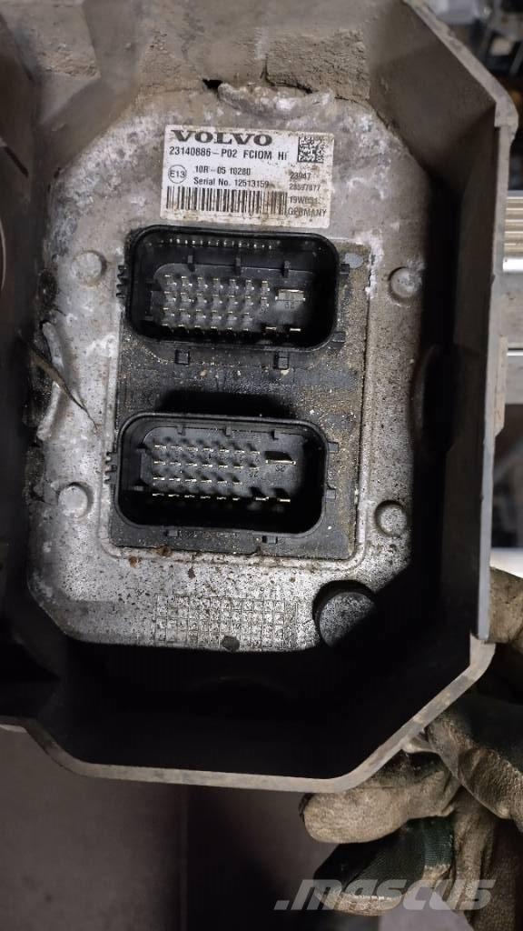 Volvo FCIOMM 電子設備