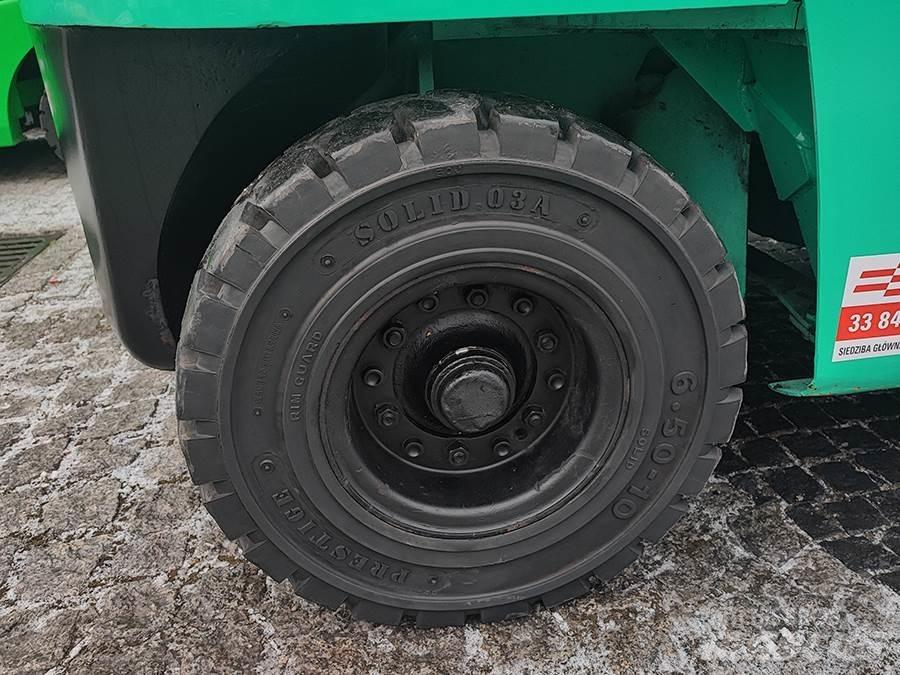 Mitsubishi DP30 柴油卡車