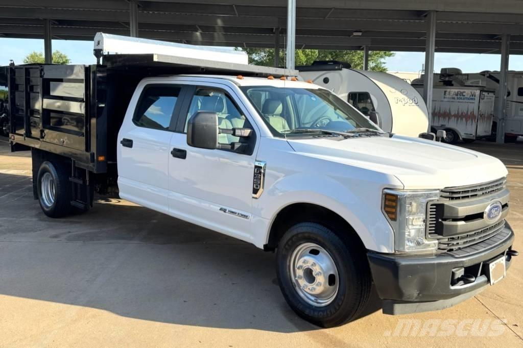 Ford F 350 XL SD 其他農業機械