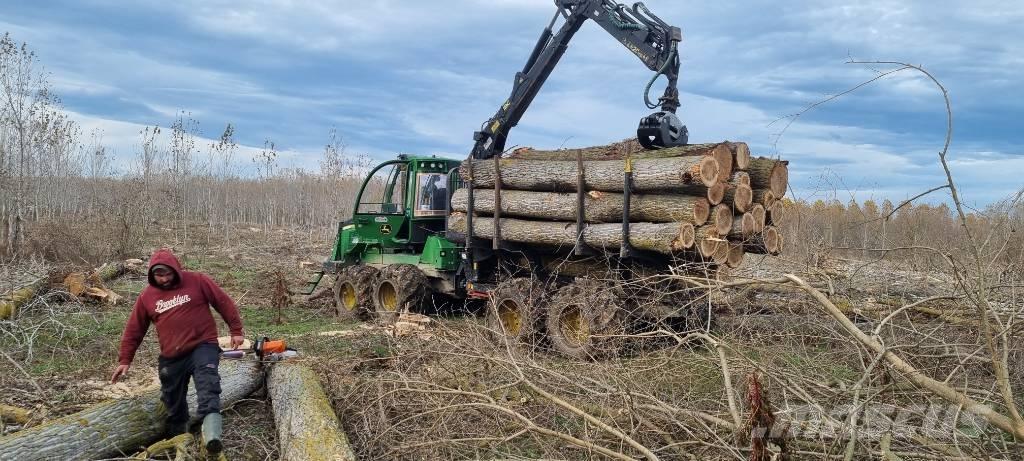 John Deere 1110 集運機