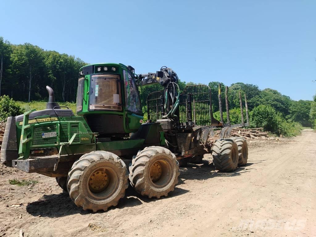John Deere 1110 集運機