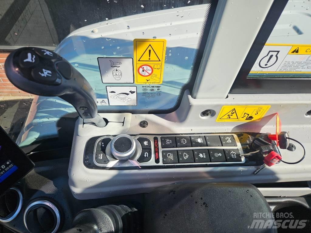 Takeuchi TB350R Demo 小型挖土機/掘鑿機<7t(小型挖掘機)