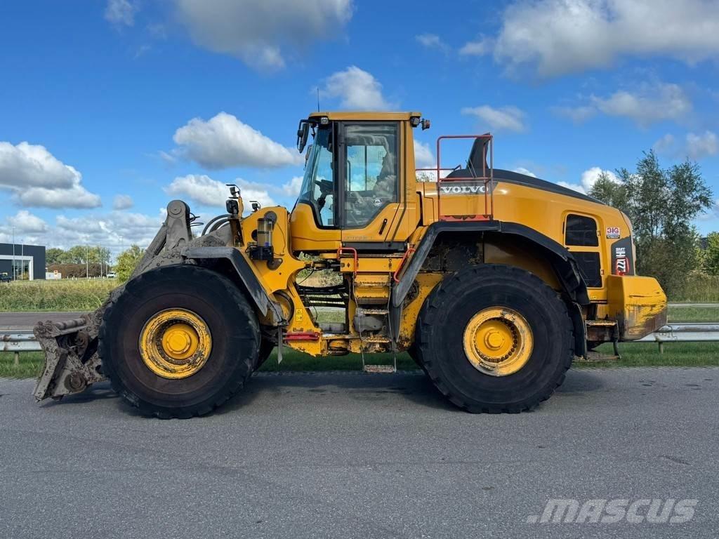 Volvo L220H 輪胎式裝載機