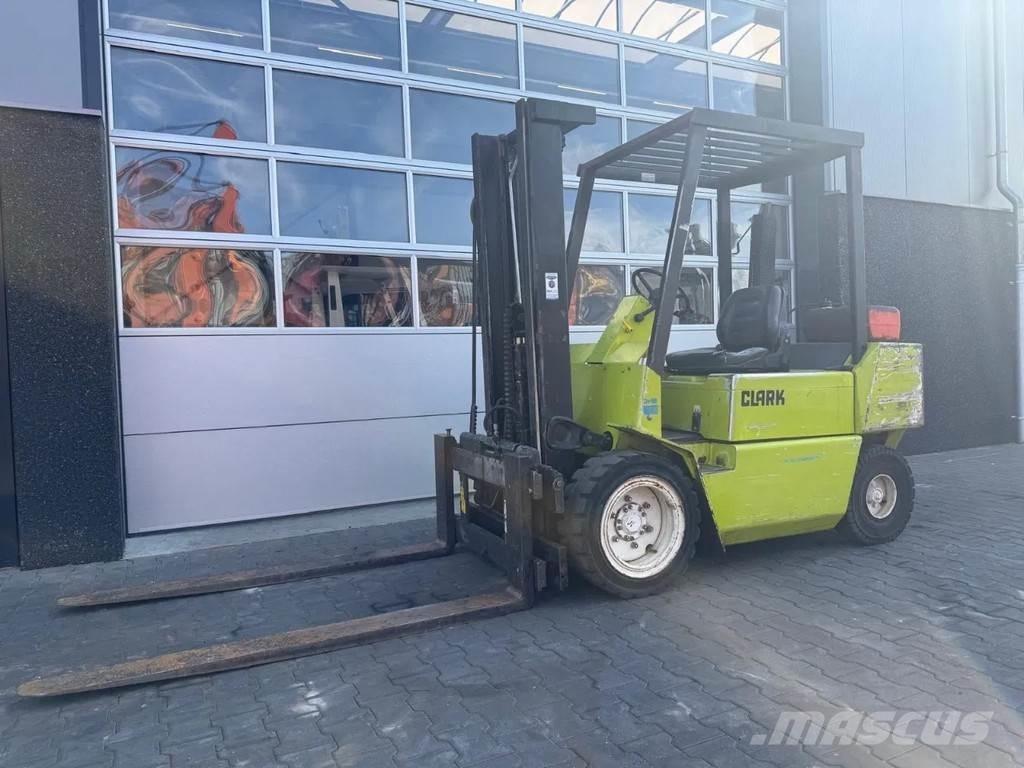 Clark DPM30N 堆高機(叉車)-其他