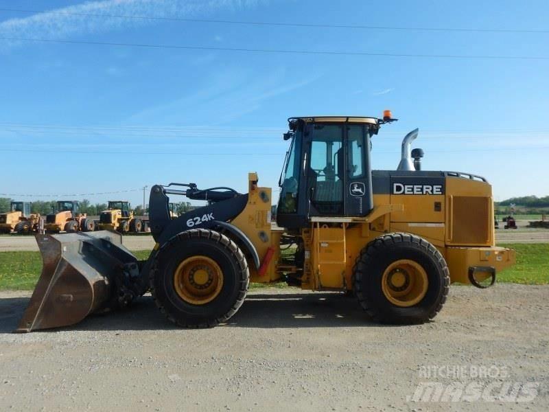John Deere 624K 輪胎式裝載機