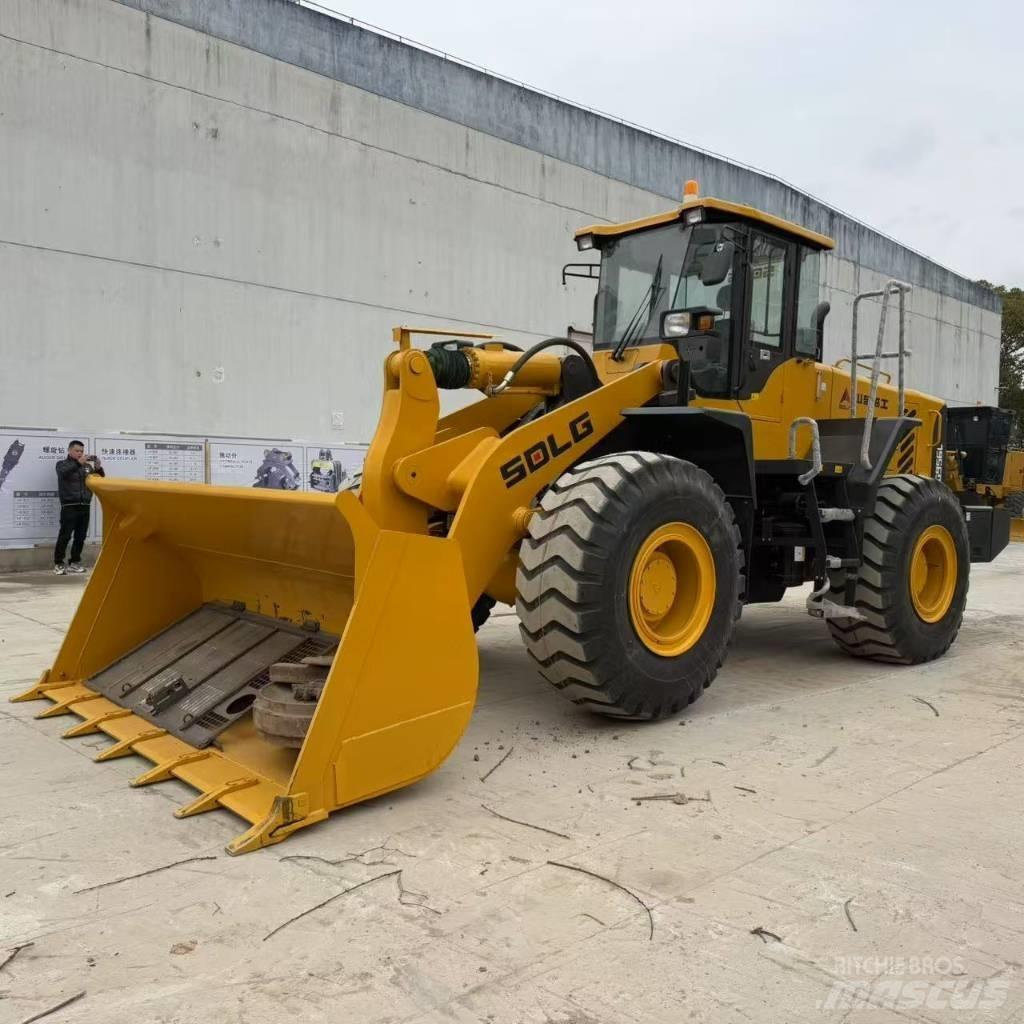 SDLG LG 956 L 輪胎式裝載機