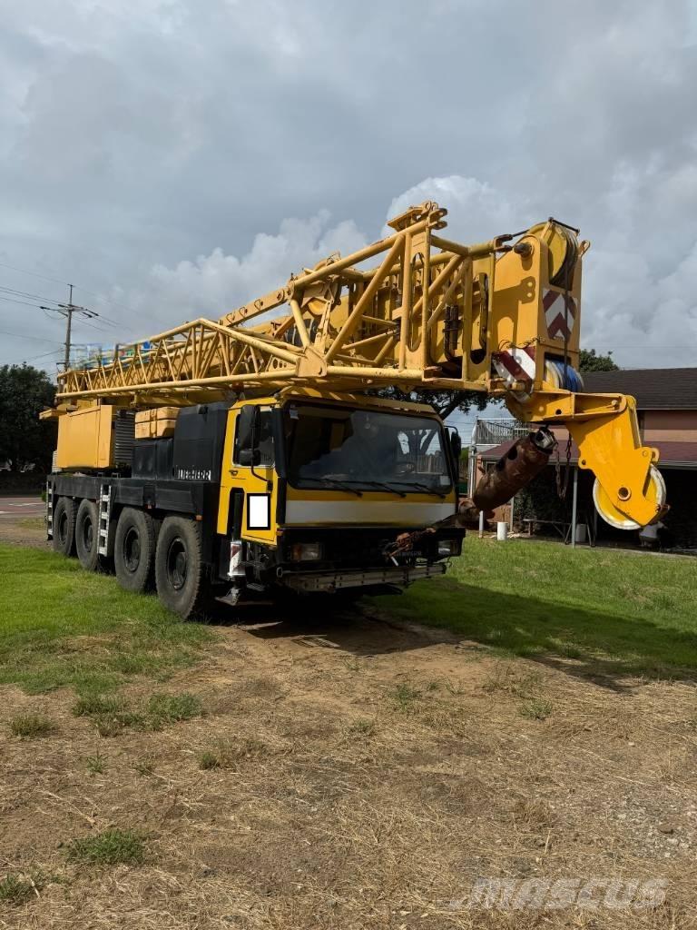Liebherr LTM 1090-2 全路面起重機/吊車