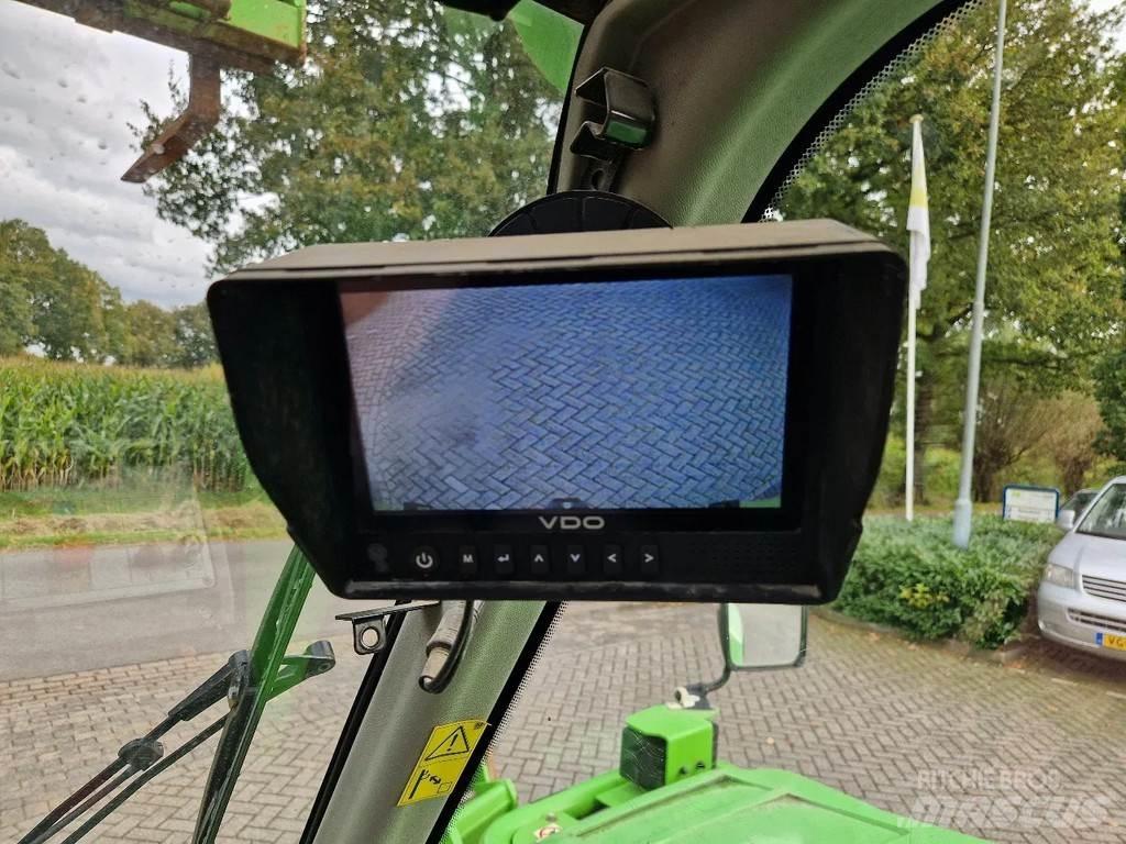 Merlo P40.17 伸縮臂操作車