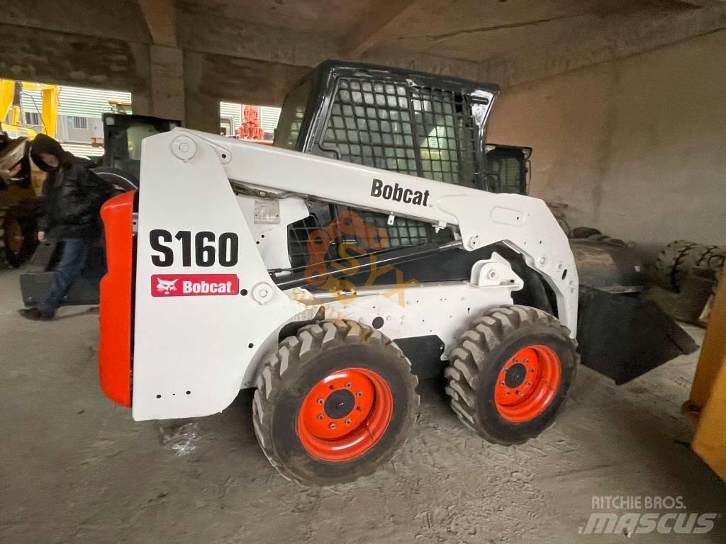 Bobcat S160 滑移轉向裝載機
