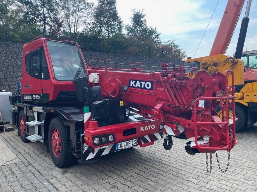 Kato CR-130Rf 越野起重機