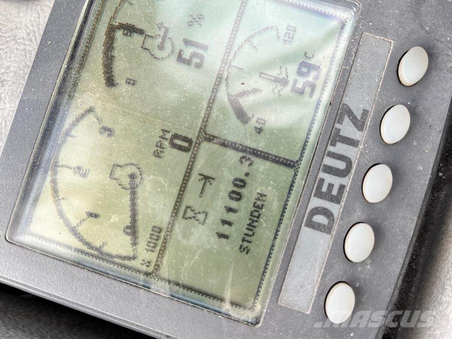 Jumbo J/SH 150 鏟裝機