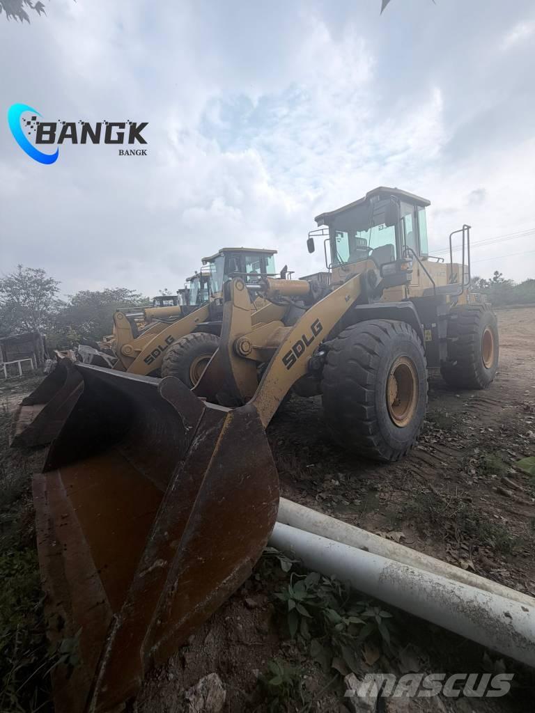 SDLG L 955 F 輪胎式裝載機