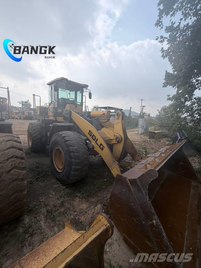 SDLG L 955 F 輪胎式裝載機
