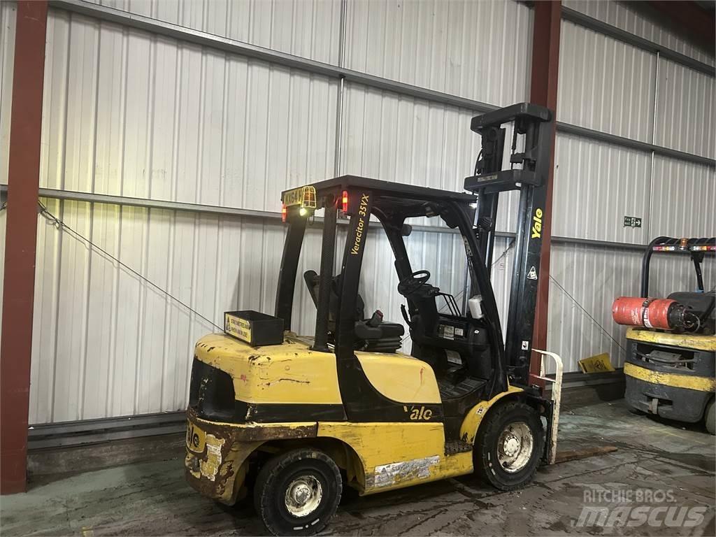 Yale GDP35VX 柴油卡車