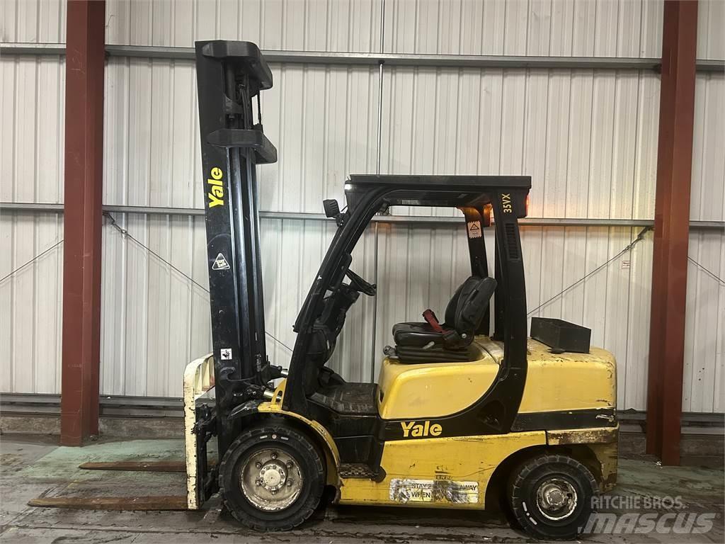 Yale GDP35VX 柴油卡車