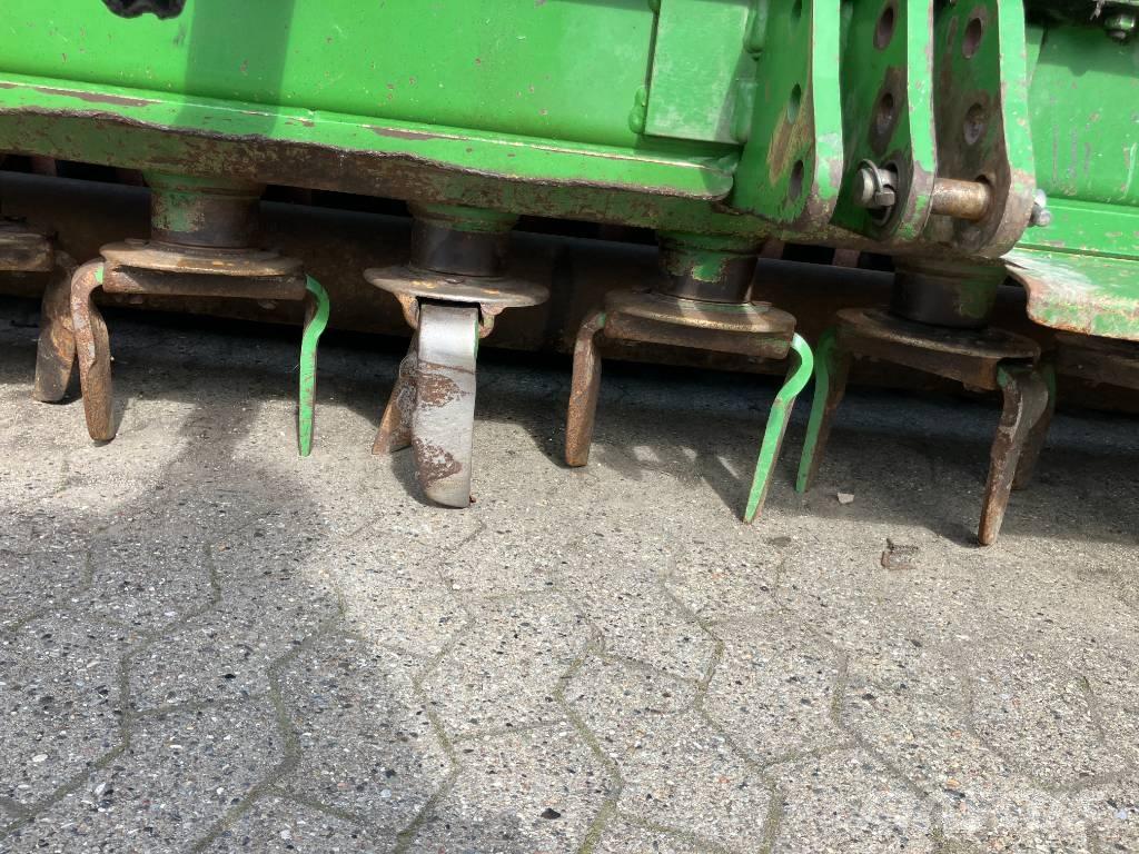 Amazone KE 403 耙車