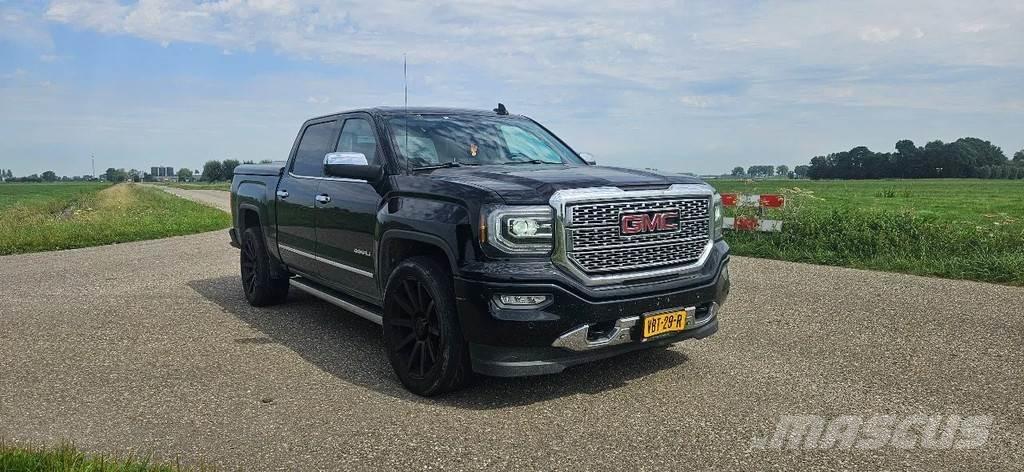 GMC Denali Sierra 汽車