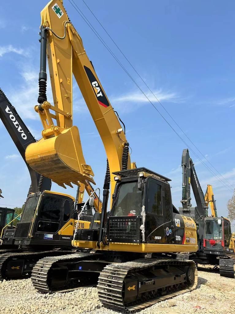 CAT 320D2 中型挖土機/掘鑿機/挖掘機 7t-12t