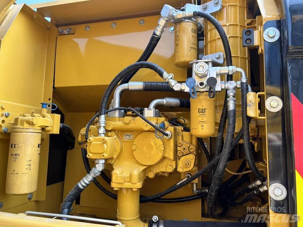 CAT 320D2 中型挖土機/掘鑿機/挖掘機 7t-12t