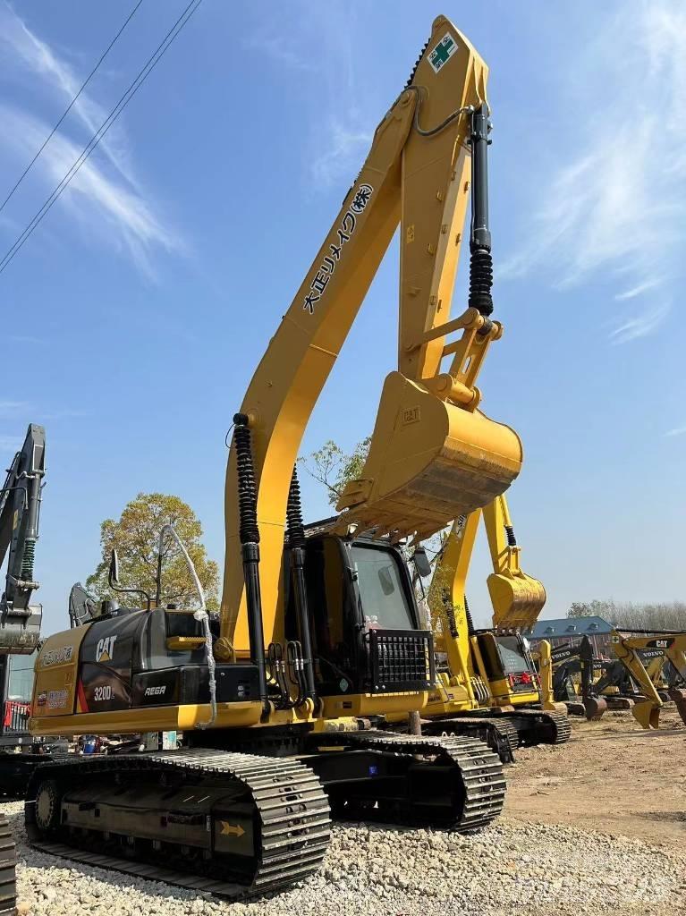 CAT 320D2 中型挖土機/掘鑿機/挖掘機 7t-12t