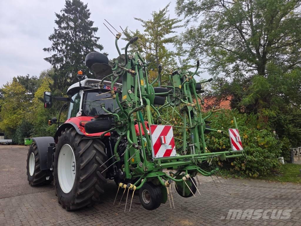 Krone KW 8.80/8 耙與翻草機