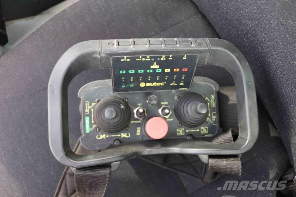 Magni RTH 5.21 SMART 伸縮臂操作車