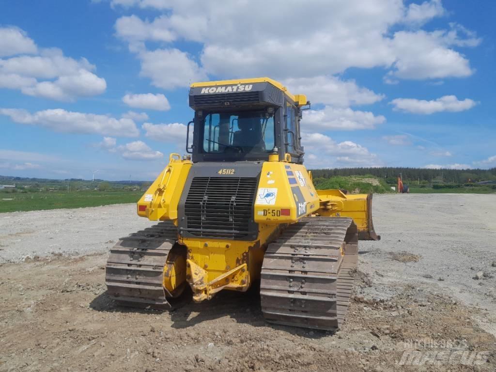 Komatsu D61 PX-24 履帶推土機