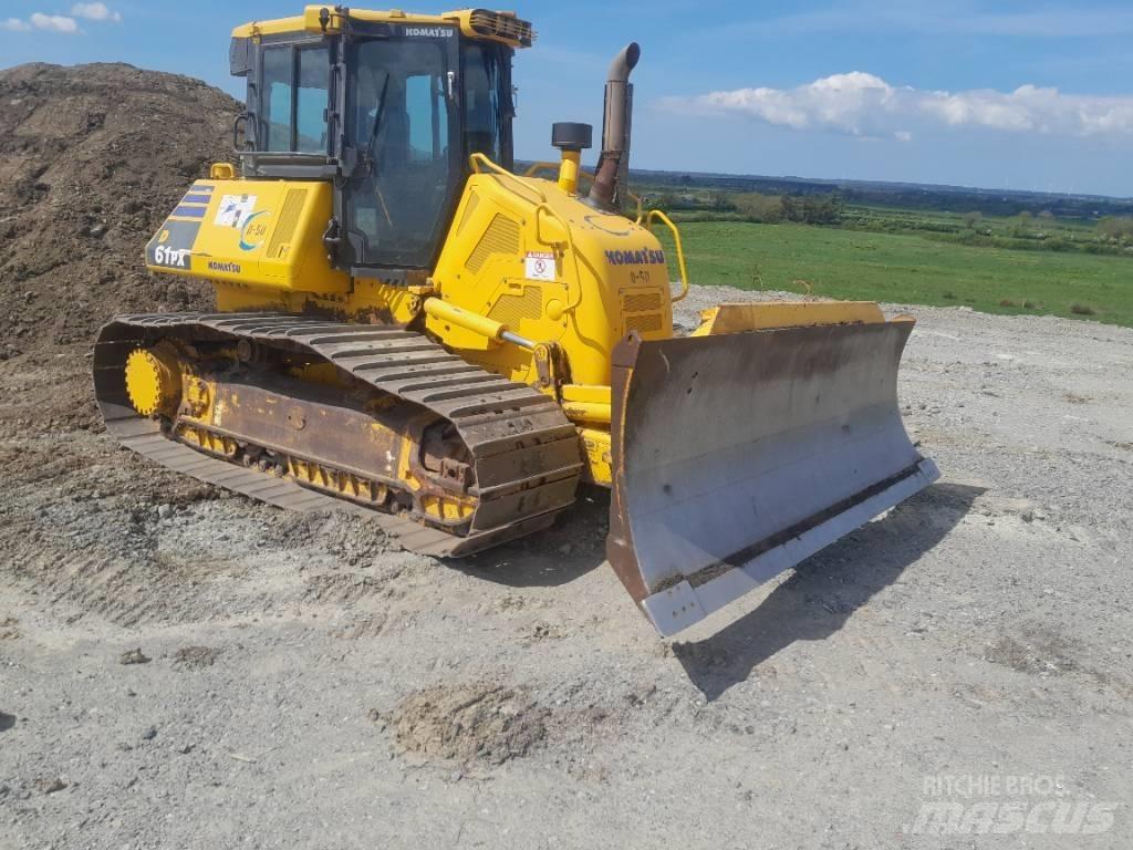 Komatsu D61 PX-24 履帶推土機