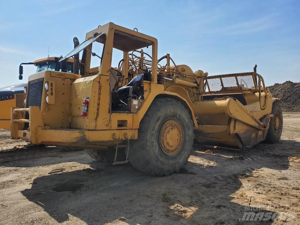 CAT 627 E 刮土機