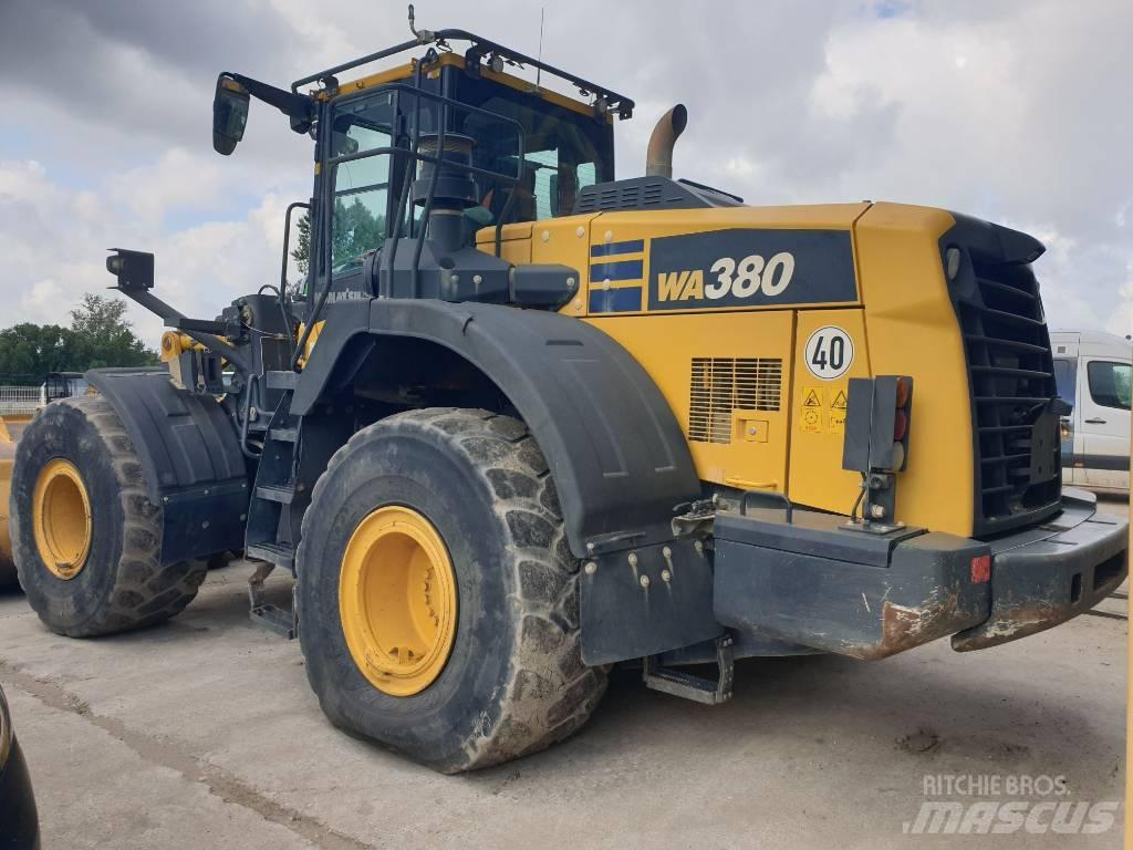 Komatsu WA380-8 輪胎式裝載機