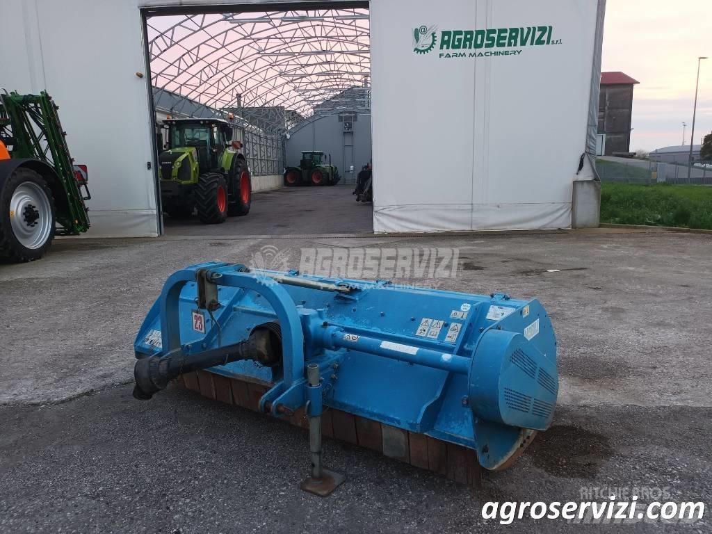 Nobili BK 230 牧草收穫機