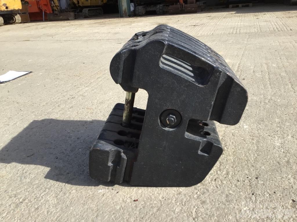 New Holland Weights 前配重塊