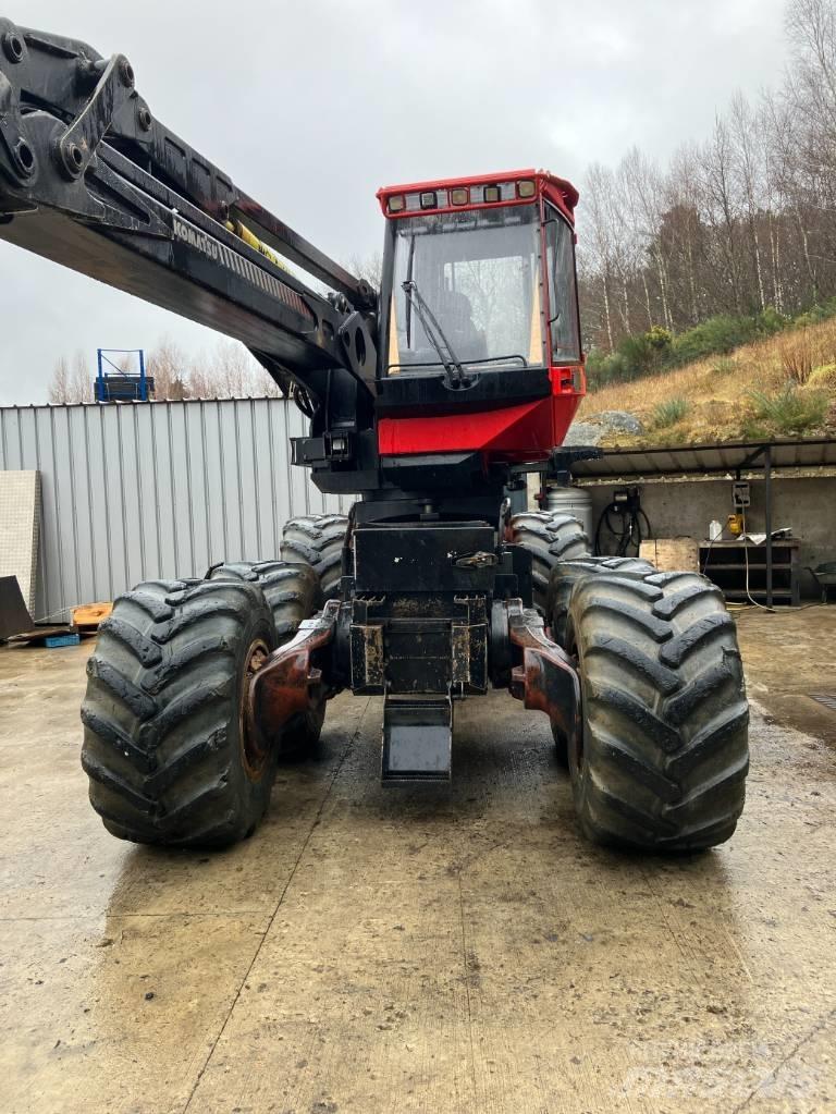 Komatsu 931.1 收穫機
