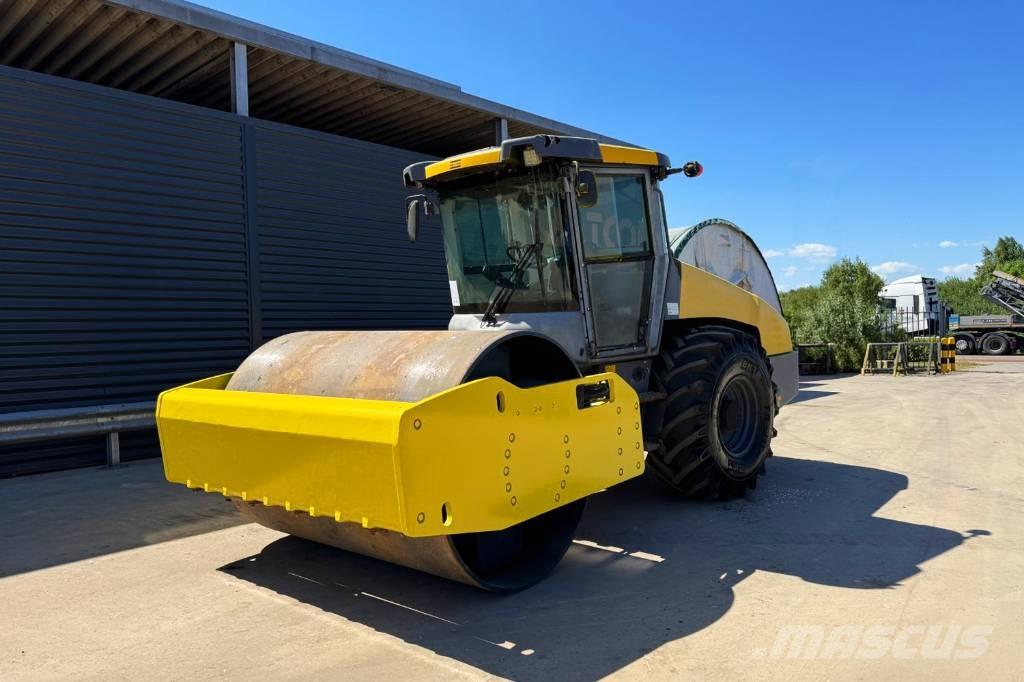 Dynapac CA3500D 單輪滾壓機