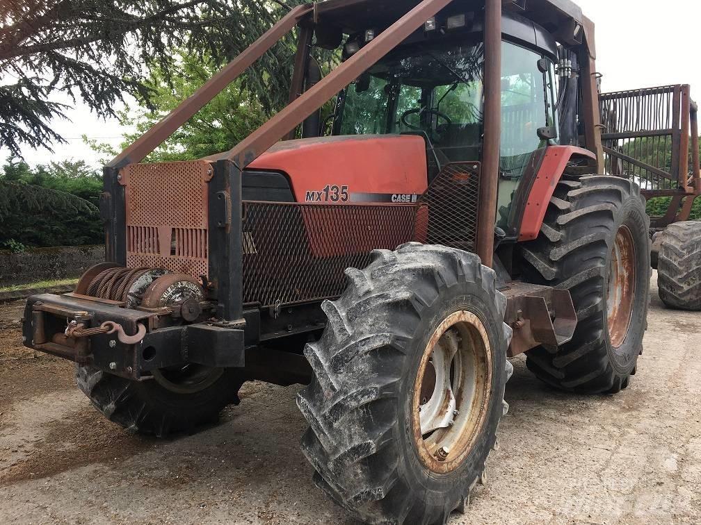 CASE MX 135 林業用曳引機