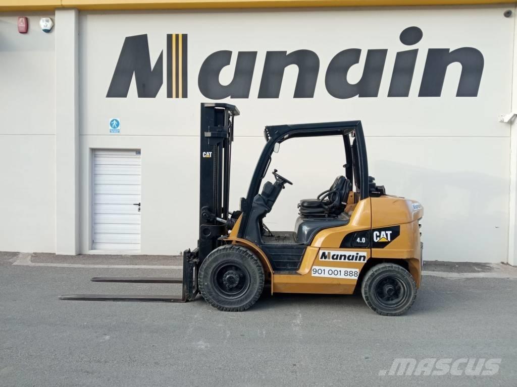 CAT DP 40 柴油卡車