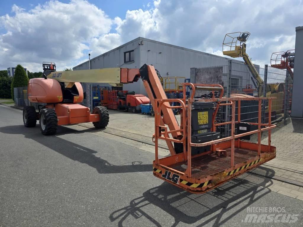 JLG 660 SJ 曲臂高空作業車