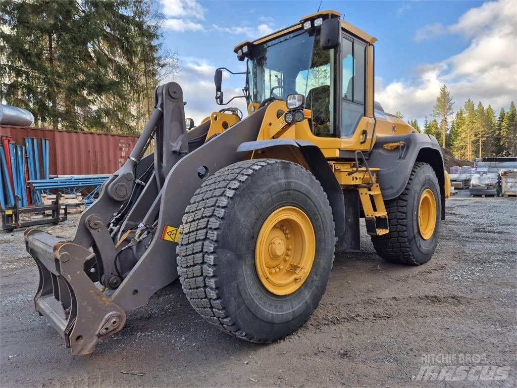 Volvo L110H 輪胎式裝載機