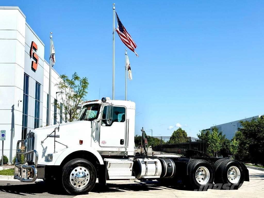 Kenworth T 800 曳引機組件