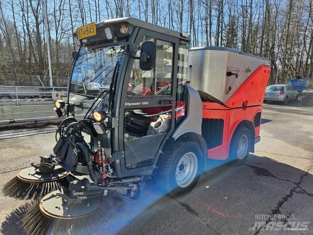 Hako Citymaster 1600 掃倉機