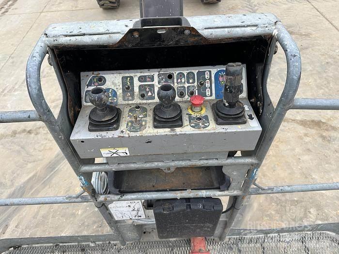Manitou 200ATJ 曲臂高空作業車