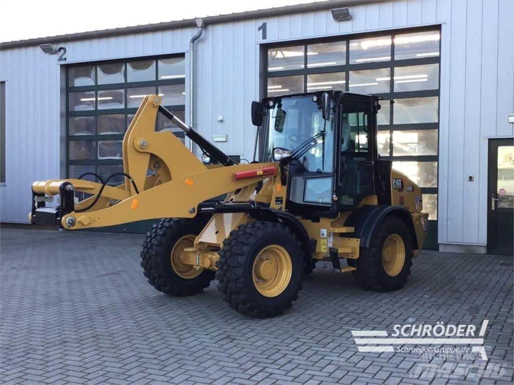 CAT 908 HL-14 輪胎式裝載機